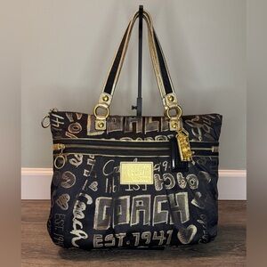 2010 Coach Poppy Glam